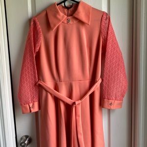 Vintage peach/salmon colored circle skirt dress with delicate sleeves